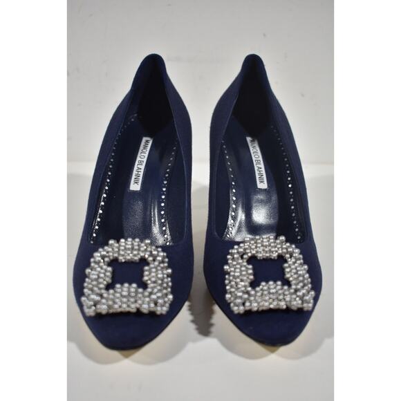 Manolo Blahnik Hangisi 70 Navy Blue Linen Pearl Jewel Buckle Low Heel Pump 39 - Picture 9 of 12